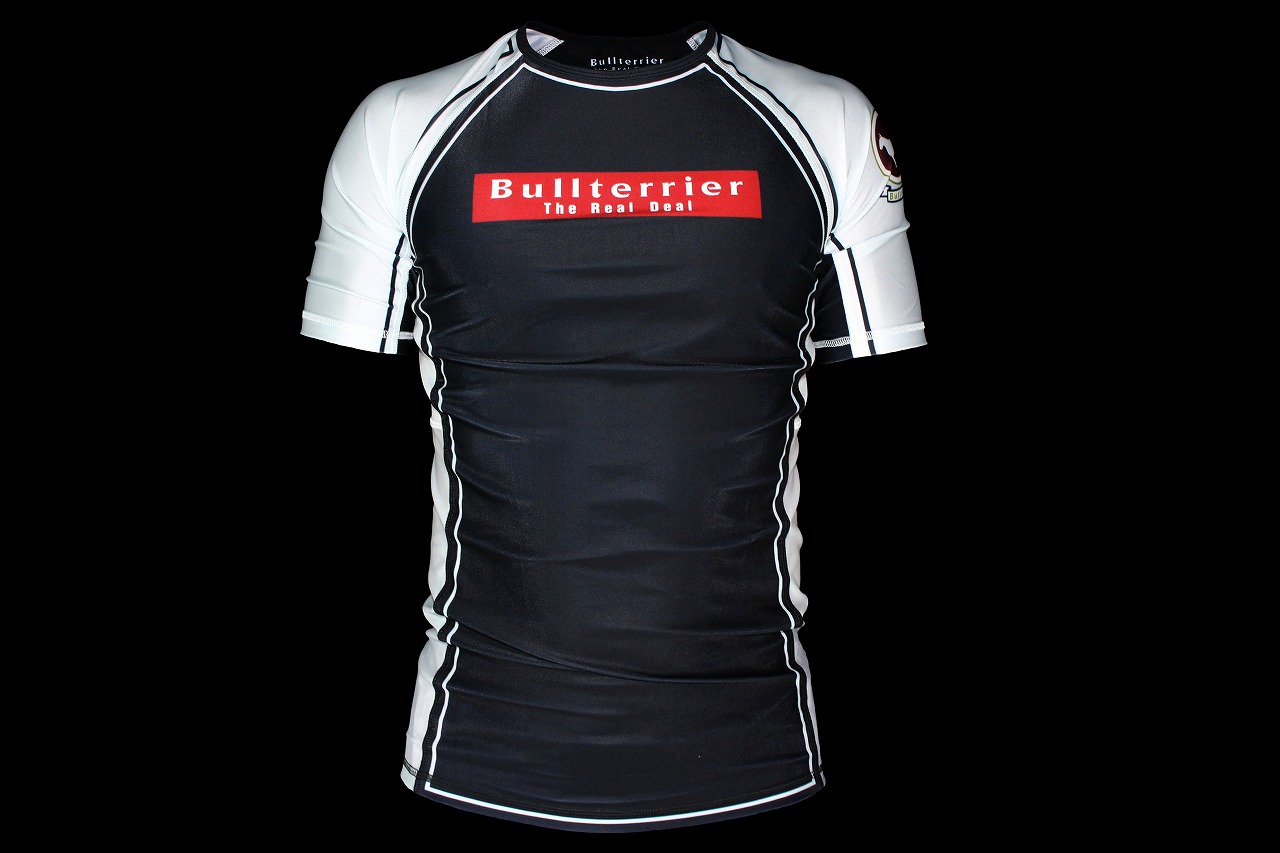 BULLTERRIER ラッシュガード Rank4.0 半袖 白