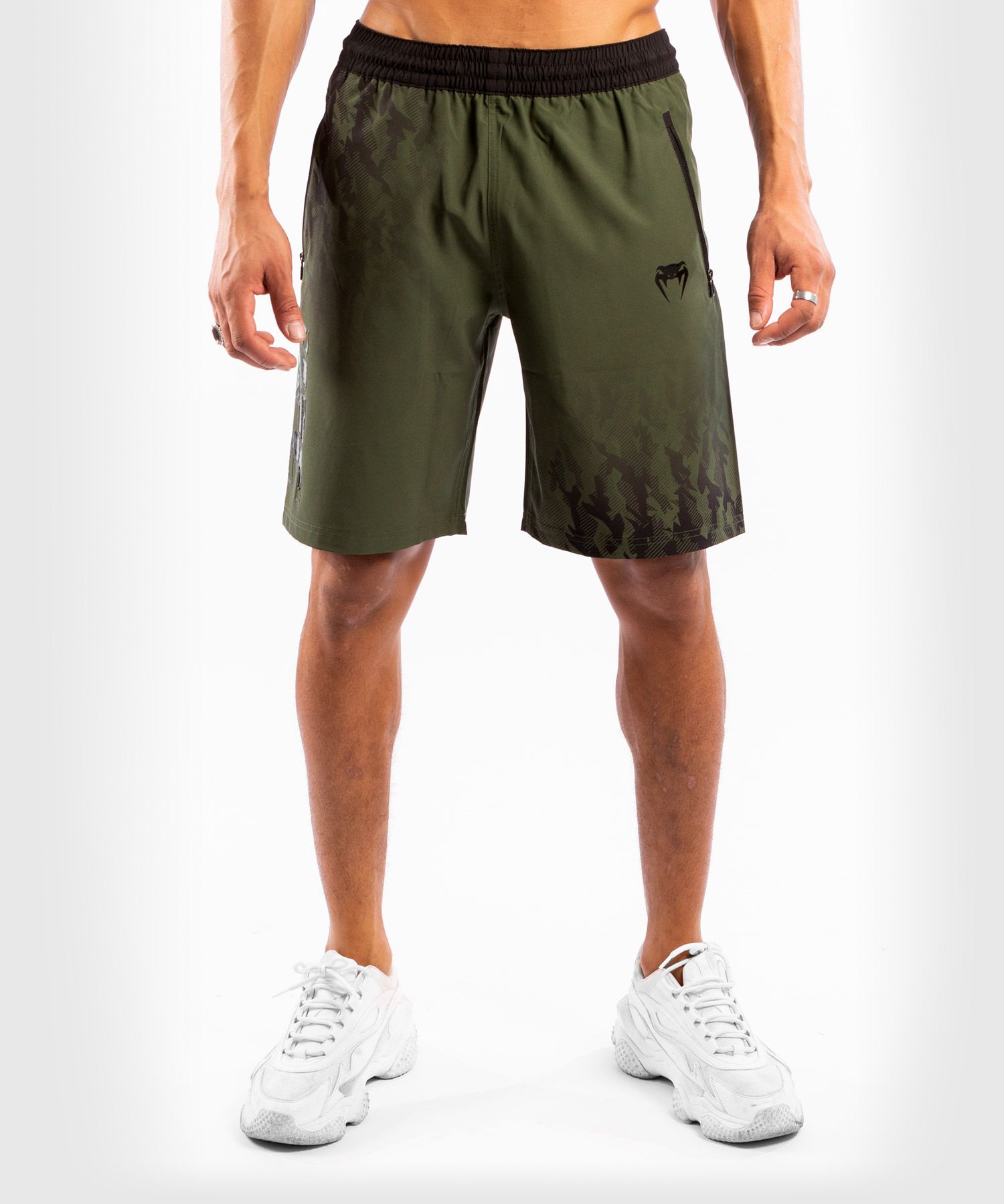 VENUM トレーニングショーツ UFC AUTHENTIC FIGHT WEEK PERFORMANCE カーキ